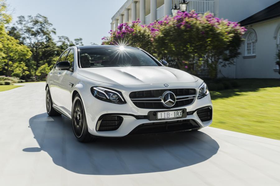  Mercedes-AMG E63 S 4Matic+ 2017 года  (AU) (фото 9 из 40)